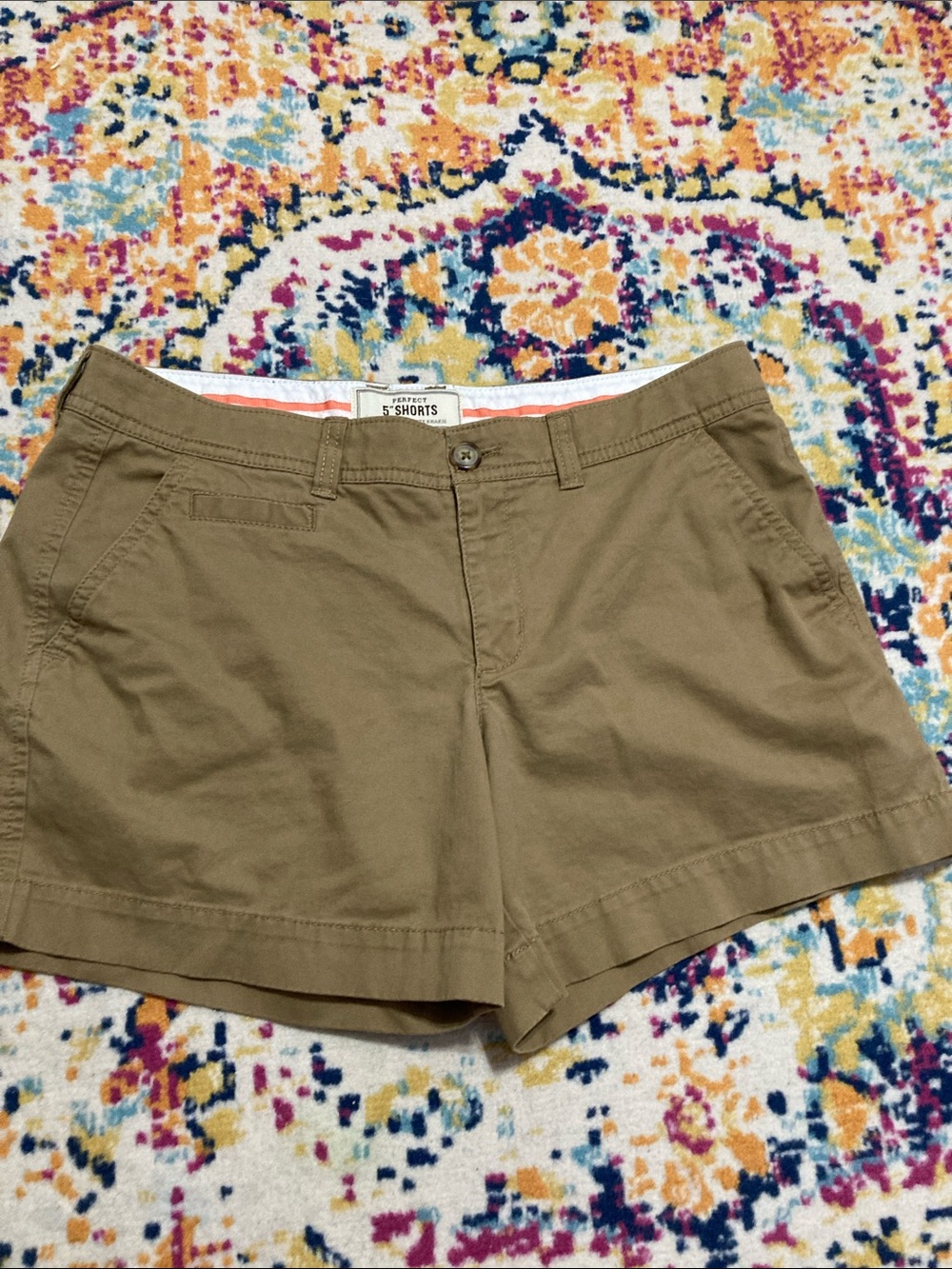 Old Navy Women's Khaki Bermuda Shorts